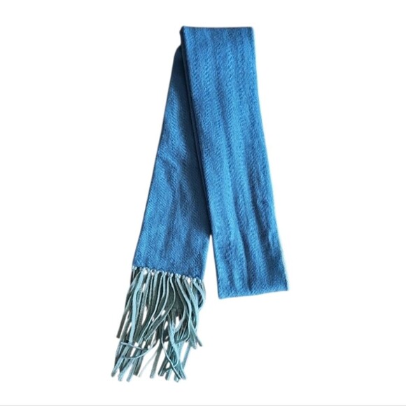 Ann Taylor 100% Cashmere Scarf Soft Blue Cable Knit Fringe Wrap Quiet Luxury - Picture 3 of 16